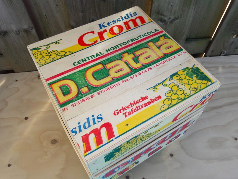 bijzettafeltje/krukje Uvas